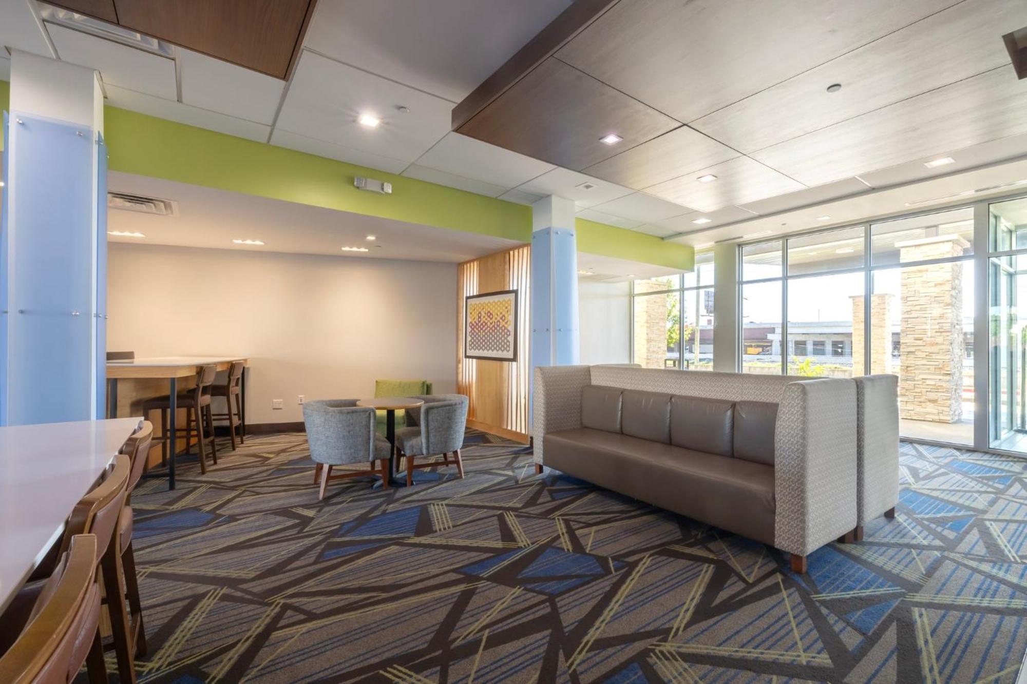 Holiday Inn Express & Suites Dallas Ne Arboretum Garland Dış mekan fotoğraf